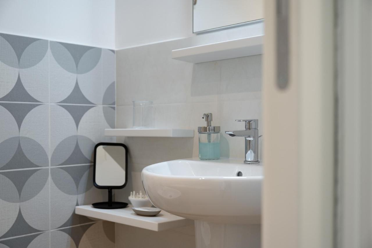 Mater Rooms&suites, Self Check In